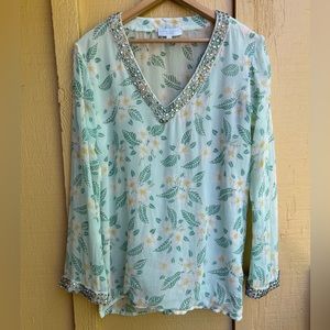 Elizabeth Hurley Beach Cover Up